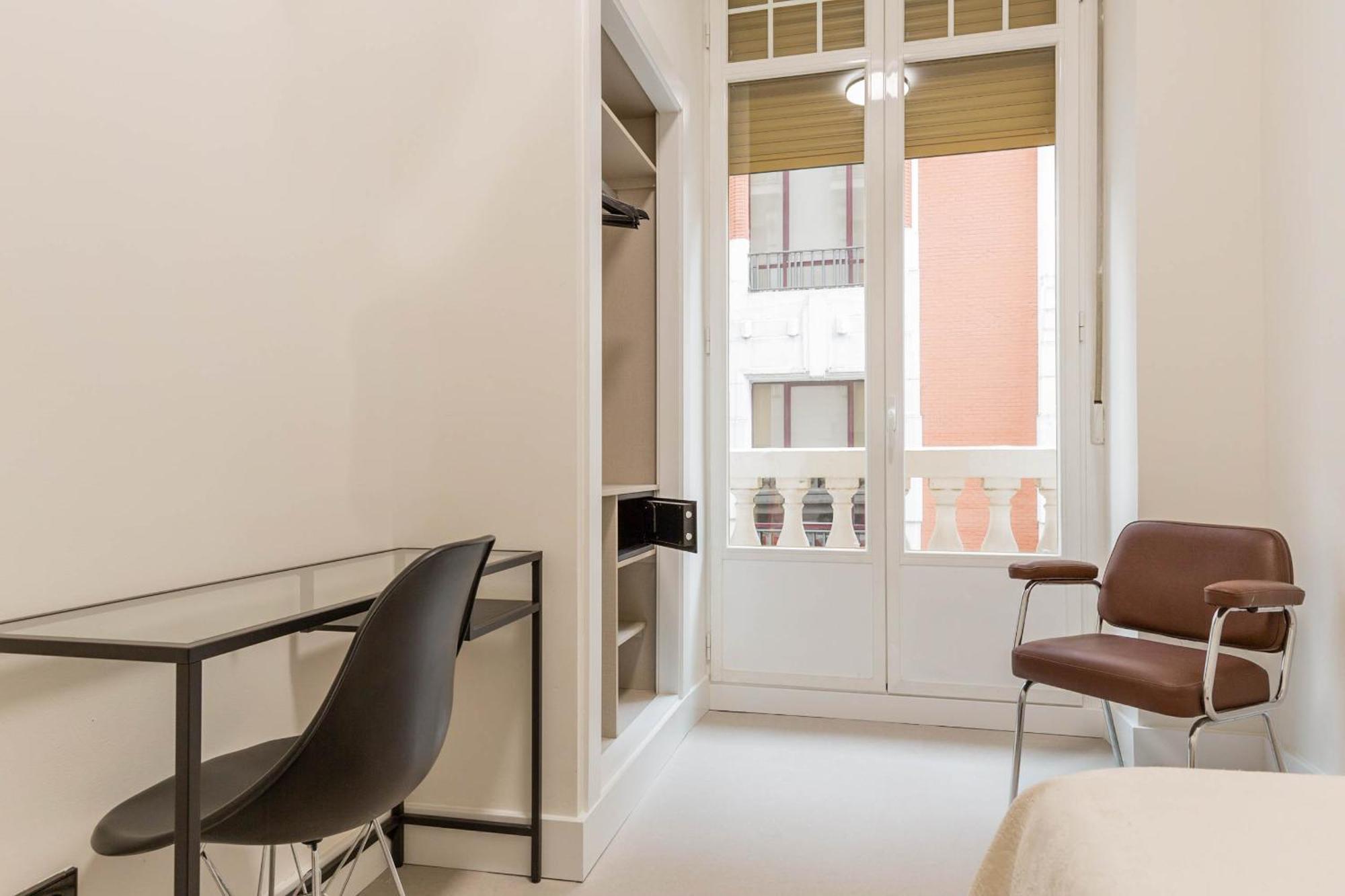 Hostal Excelsior Madrid Exterior foto
