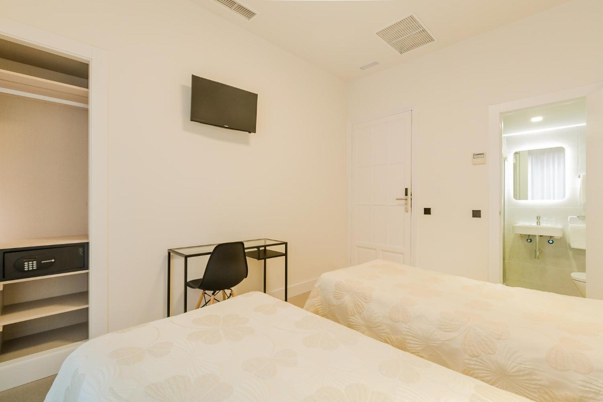 Hostal Excelsior Madrid Exterior foto